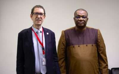 Visite de travail du Chef de délégation Niamey de la Fédération Internationale des Sociétés de la Croix Rouge et du Croissant Rouge au siège de la Commission