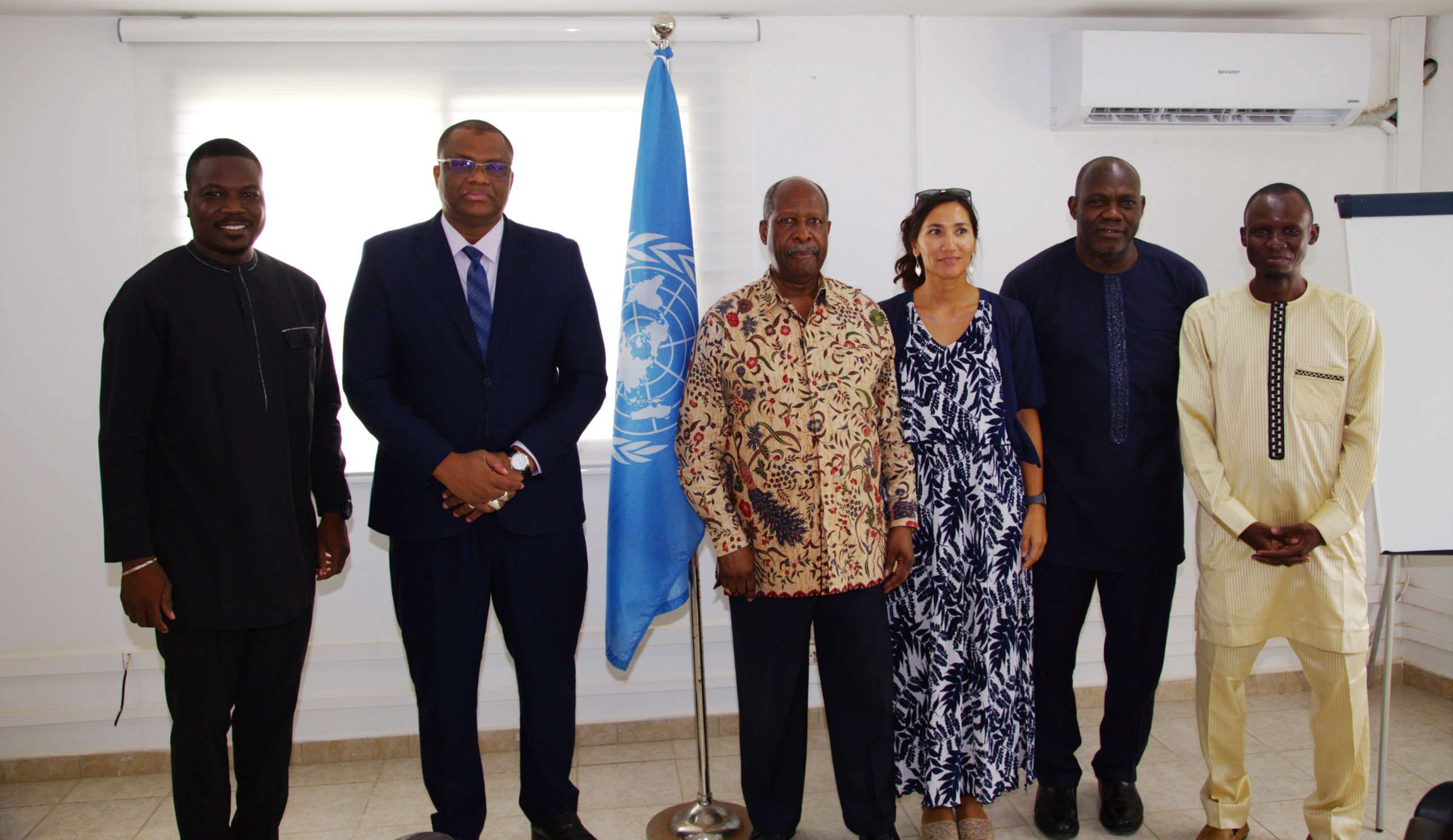 Le Secrétaire Exécutif de la CCRS s’est entretenu avec le Représentant spécial du Secrétaire Général Nations Unies et Chef du Bureau pour l’Afrique de l’Ouest et le Sahel (UNOWAS) Le Secrétaire Exécutif de la CCRS s’est entretenu avec le Représentant spécial du Secrétaire Général Nations Unies et Chef du Bureau pour l’Afrique de l’Ouest et le Sahel (UNOWAS)