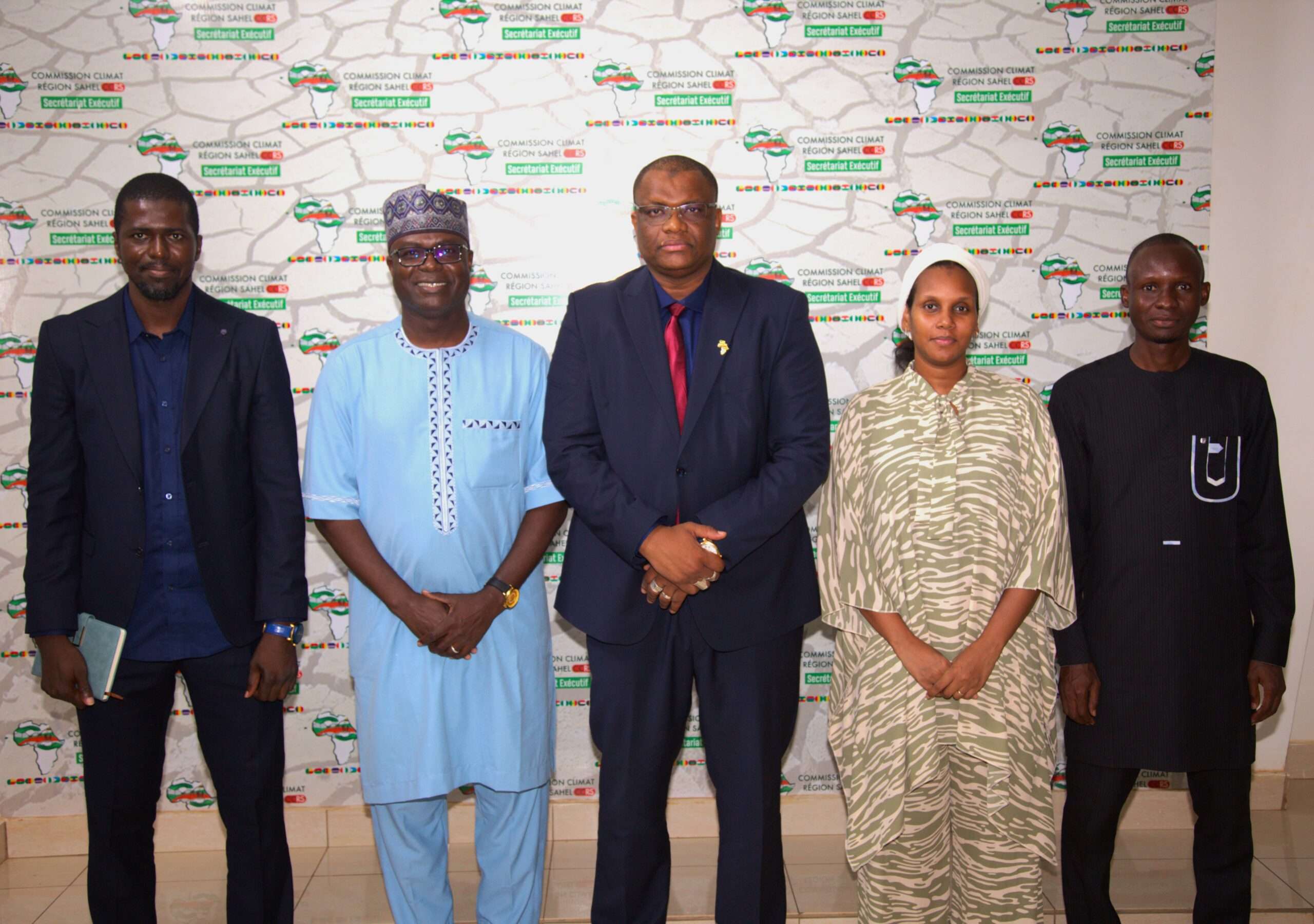 Le Secrétaire Exécutif de la CCRS reçoit le Directeur Général l’Agence Nationale de Financement des Collectivités Territoriales (ANFICT - Niger) Le Secrétaire Exécutif de la CCRS reçoit le Directeur Général l’Agence Nationale de Financement des Collectivités Territoriales (ANFICT - Niger)